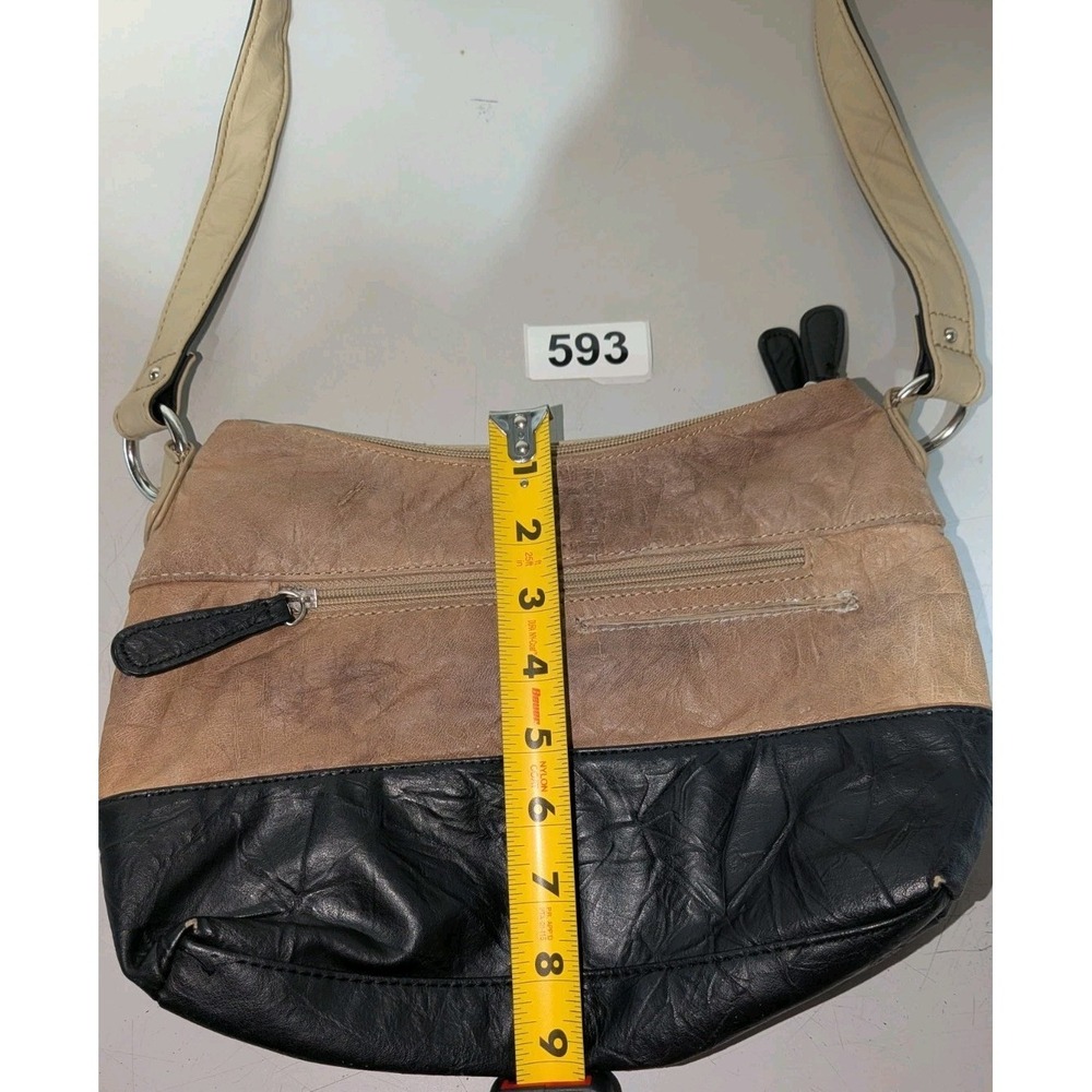 Stone Mountain Colorblock Shoulder Bag Black/Beige Zip Pockets Silver Hardware - Picture 13 of 16